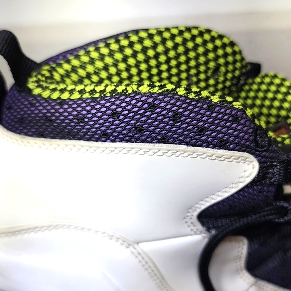 Air Jordans 10 Retro. Unisex. Size 5 Youth. Hard To Find Color Combo - Picture 12 of 16